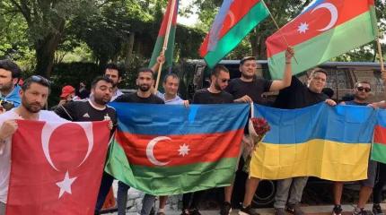Западу нетрудно было обмануть Ильхама Алиева, который сам обманываться рад Западу нетрудно было обмануть Ильхама Алиева, который сам обманываться рад