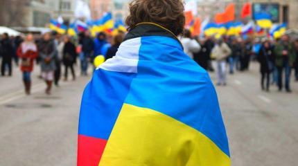 Украинцы массово «русифицируются», невзирая на попытки Киева помешать этому Украинцы массово «русифицируются», невзирая на попытки Киева помешать этому