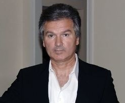 Сокурсник Путина Юрий Швец рассказал о дебилах в России Сокурсник Путина Юрий Швец рассказал о дебилах в России