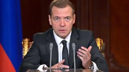 Медведев: Я не болел, не знаю, о чем говорил Путин Медведев: Я не болел, не знаю, о чем говорил Путин