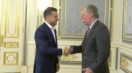 Президент Зеленский в роли Лени Голубкова Президент Зеленский в роли Лени Голубкова