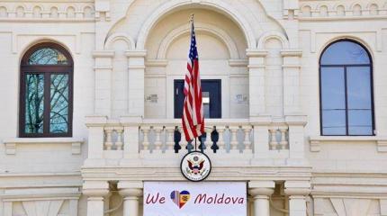 США обносят Россию поясом политических пожаров. Чем ответим? США обносят Россию поясом политических пожаров. Чем ответим?