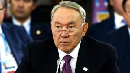 Россия проигрывает Казахстан Америке?