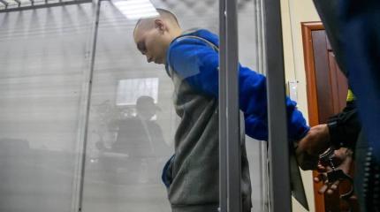 Зачем Киев устроил публичный процесс над российским военным Зачем Киев устроил публичный процесс над российским военным