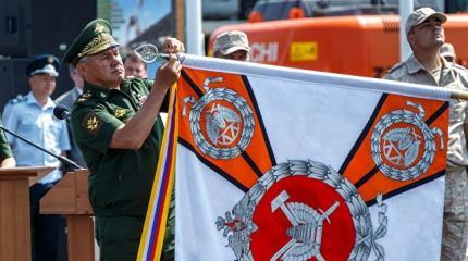 Шойгу наградил строителей железной дороги в обход Украины Шойгу наградил строителей железной дороги в обход Украины