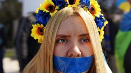 Киев развернул новую борьбу с русскоязычным населением страны Киев развернул новую борьбу с русскоязычным населением страны
