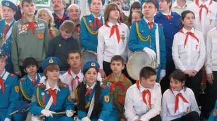 Быть верным детству Быть верным детству