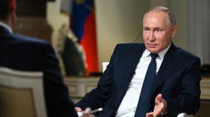 Путинизм в августе: Афганистан, Китай и модернизированное вооружение РФ Путинизм в августе: Афганистан, Китай и модернизированное вооружение РФ