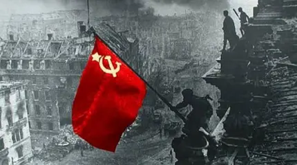 В Кремле прокомментировали использование символики СССР в ходе военной спецоперации на Украине В Кремле прокомментировали использование символики СССР в ходе военной спецоперации на Украине