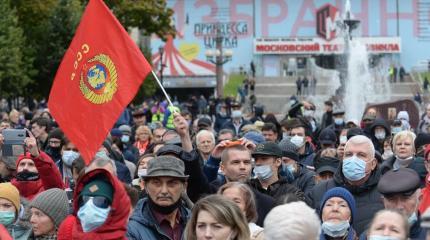 Коммунистический майдан в Москве провалился: Раскол в КПРФ Коммунистический майдан в Москве провалился: Раскол в КПРФ