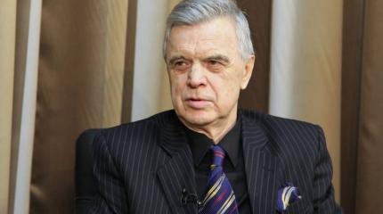 Хасбулатов назвал причину, почему Украина решила отвернуться от России Хасбулатов назвал причину, почему Украина решила отвернуться от России