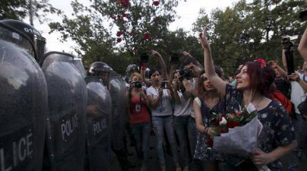 Спусковой крючок армянского протеста. Чем Баграмяна отличается от Майдана?