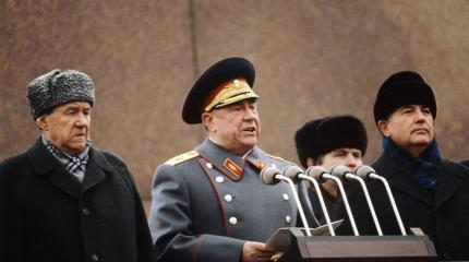 Последний защитник СССР: тайна и трагедия маршала Язова Последний защитник СССР: тайна и трагедия маршала Язова