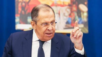 Лавров: Россия не намерена ни с кем разговаривать на базе предложений Киева