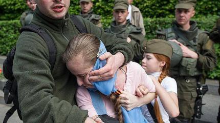 Порошенко посадил себя в один окоп с Шухевичем Порошенко посадил себя в один окоп с Шухевичем
