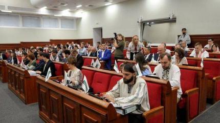 Вы видели много депутатов в общественном транспорте? Вы видели много депутатов в общественном транспорте?