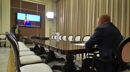 Сакральность Путина: Что потерялось между двумя кабинетами президента