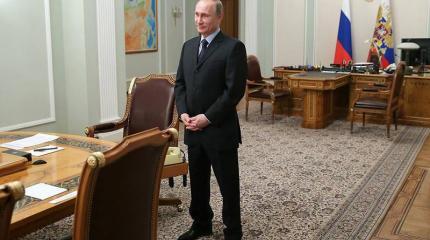 Владимир Путин потребовал сохранить Библиотеку украинской литературы Владимир Путин потребовал сохранить Библиотеку украинской литературы