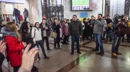 Дуля вам — не Украина: украинский ответ на песни «зомбированных кацапов» Дуля вам — не Украина: украинский ответ на песни «зомбированных кацапов»