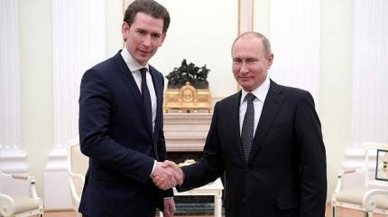 Австрия поддерживает Россию в решении кризиса в Донбассе через "Минск-2" Австрия поддерживает Россию в решении кризиса в Донбассе через "Минск-2"