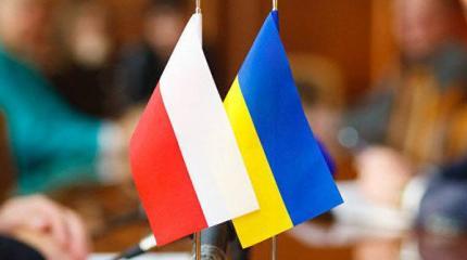 Конфликт обострился до предела: украинцев больше не хотят видеть в Польше