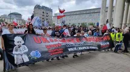 Киев запускает антикриз в отношениях с Варшавой