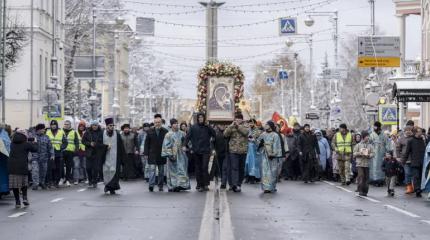 Натовские трупоеды и День народного единства