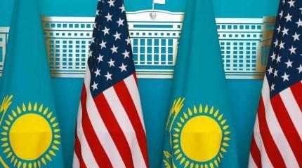 США шантажом толкают элиту Казахстана на антироссийский путь США шантажом толкают элиту Казахстана на антироссийский путь