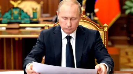«Россию попросту ограбили»: Что хотел сказать Путин своей статьёй об Украине «Россию попросту ограбили»: Что хотел сказать Путин своей статьёй об Украине