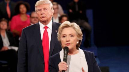 Время «переводить стрелки»: Трамп обвинил Клинтон в сговоре с Россией Время «переводить стрелки»: Трамп обвинил Клинтон в сговоре с Россией