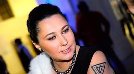 Киевлянка Мозговая дала «совет» студентам из ДНР: «Молчите, а то получите» Киевлянка Мозговая дала «совет» студентам из ДНР: «Молчите, а то получите»