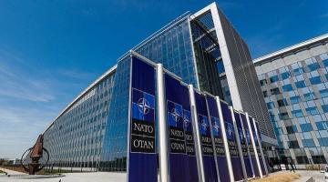 Как в 1997 г. группа донецких журналистов побывала в штаб-квартире НАТО