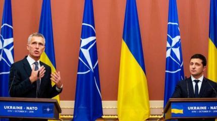 Украина мечтает о НАТО, а не о мире с Россией Украина мечтает о НАТО, а не о мире с Россией
