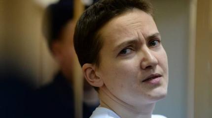 У голодающей Савченко побывал священник: отпевать рановато
