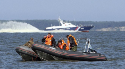 «Блокада» Азовского моря: РФ поворачивает ключ в замке, но не полностью