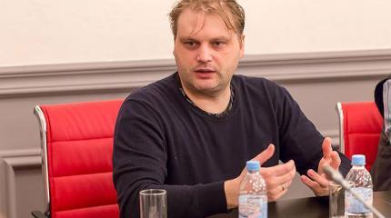 Дмитрий Линтер: «Главная роль Прибалтики - гавкать на Россию, как шавка» Дмитрий Линтер: «Главная роль Прибалтики - гавкать на Россию, как шавка»