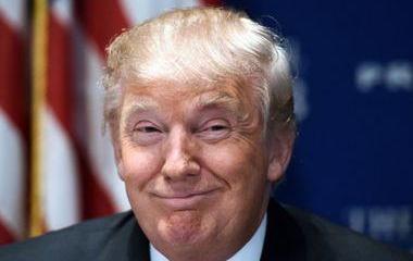 Трамп троллит своих оппонентов