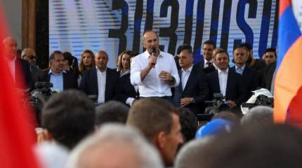 Армения: парламент распущен, де-факто стартовала предвыборная кампания Армения: парламент распущен, де-факто стартовала предвыборная кампания