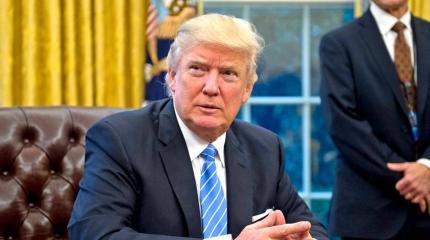 Трамп готов принести в жертву Иран Трамп готов принести в жертву Иран