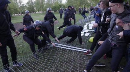 Екатеринбург: деформация протеста Екатеринбург: деформация протеста