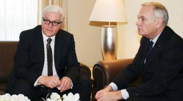 Германия и Франция требуют отставки Арсения Яценюка