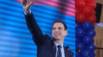 Милош Йованович уверен, что по Вучичу нужно наносить решающий удар Милош Йованович уверен, что по Вучичу нужно наносить решающий удар