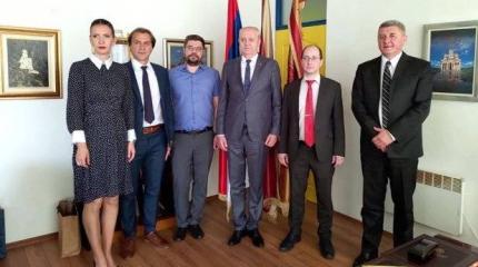 РФ и сербы расширяют усилия по борьбе с героизацией нацизма РФ и сербы расширяют усилия по борьбе с героизацией нацизма