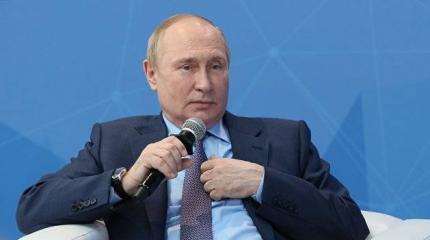 Президент провозгласил начало возрождения империи Президент провозгласил начало возрождения империи
