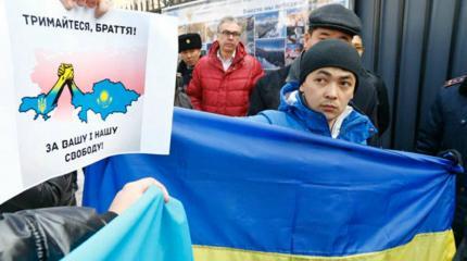 Казахстан под диктовку США повторяет эволюцию Украины Казахстан под диктовку США повторяет эволюцию Украины