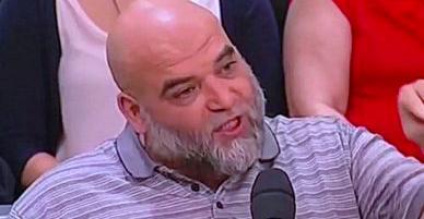 Журналист Джемаль закатил скандал на ТВ из-за Крыма: Заткнитесь и слушайте! Журналист Джемаль закатил скандал на ТВ из-за Крыма: Заткнитесь и слушайте!