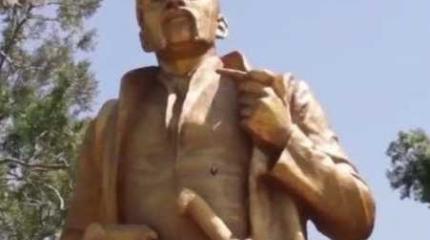 На Украине историю фальсифицируют уже вручную