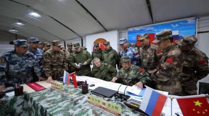 Как Россия «выдавливает» США из Восточной Азии Как Россия «выдавливает» США из Восточной Азии