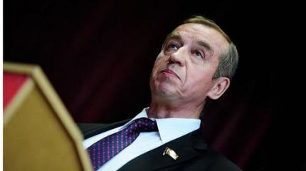 Отставка губернатора Левченко – апофеоз трусости верхушки КПРФ Отставка губернатора Левченко – апофеоз трусости верхушки КПРФ