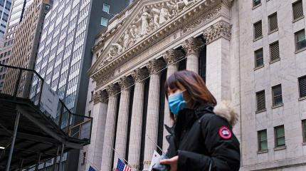 Раскол Запада из-за коронавируса: США обвинили в "грязной игре" Раскол Запада из-за коронавируса: США обвинили в "грязной игре"
